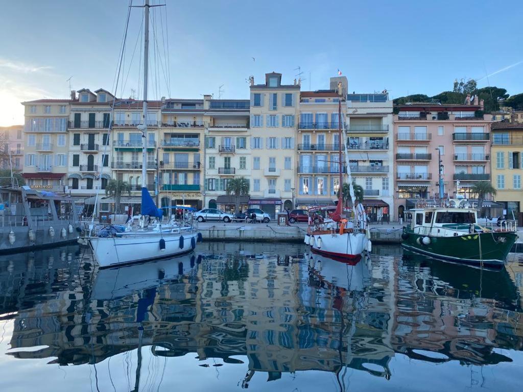 Cannes Old Port, Seafront & Seaview, Yacht Show Port Exteriér fotografie
