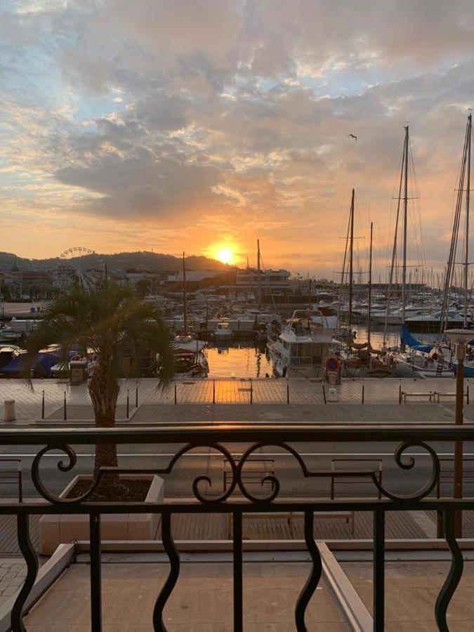 Cannes Old Port, Seafront & Seaview, Yacht Show Port Exteriér fotografie