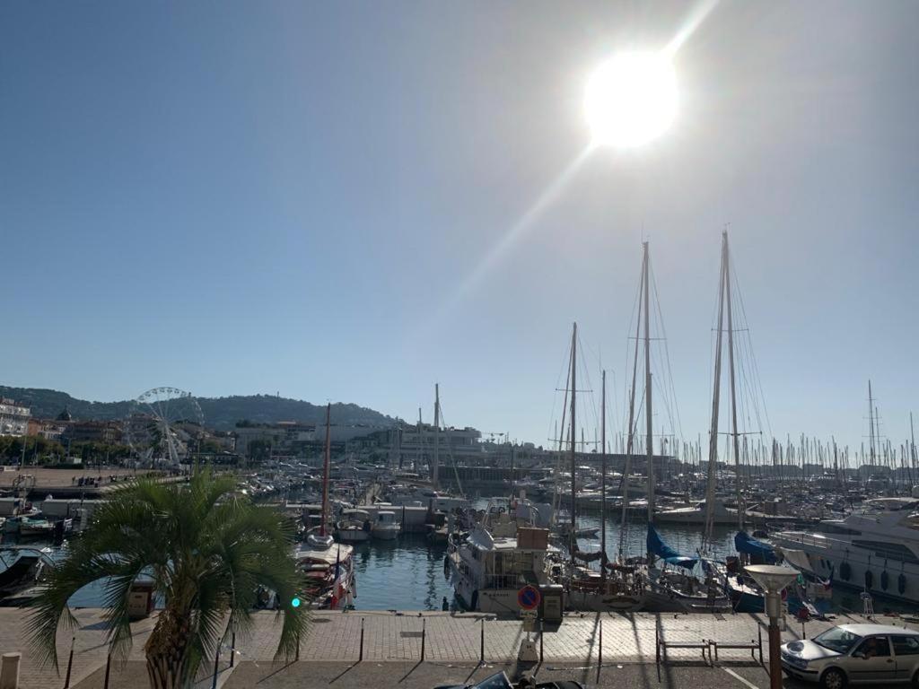 Cannes Old Port, Seafront & Seaview, Yacht Show Port Exteriér fotografie